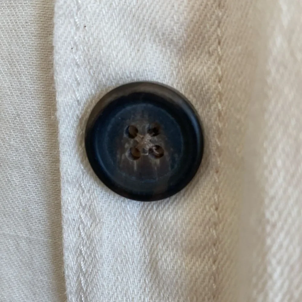 Old Navy reposhing this